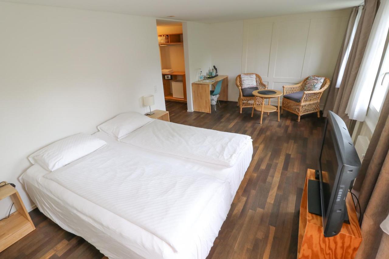 Bed and Breakfast Emma Bett Und Bistro Вінтертур Екстер'єр фото